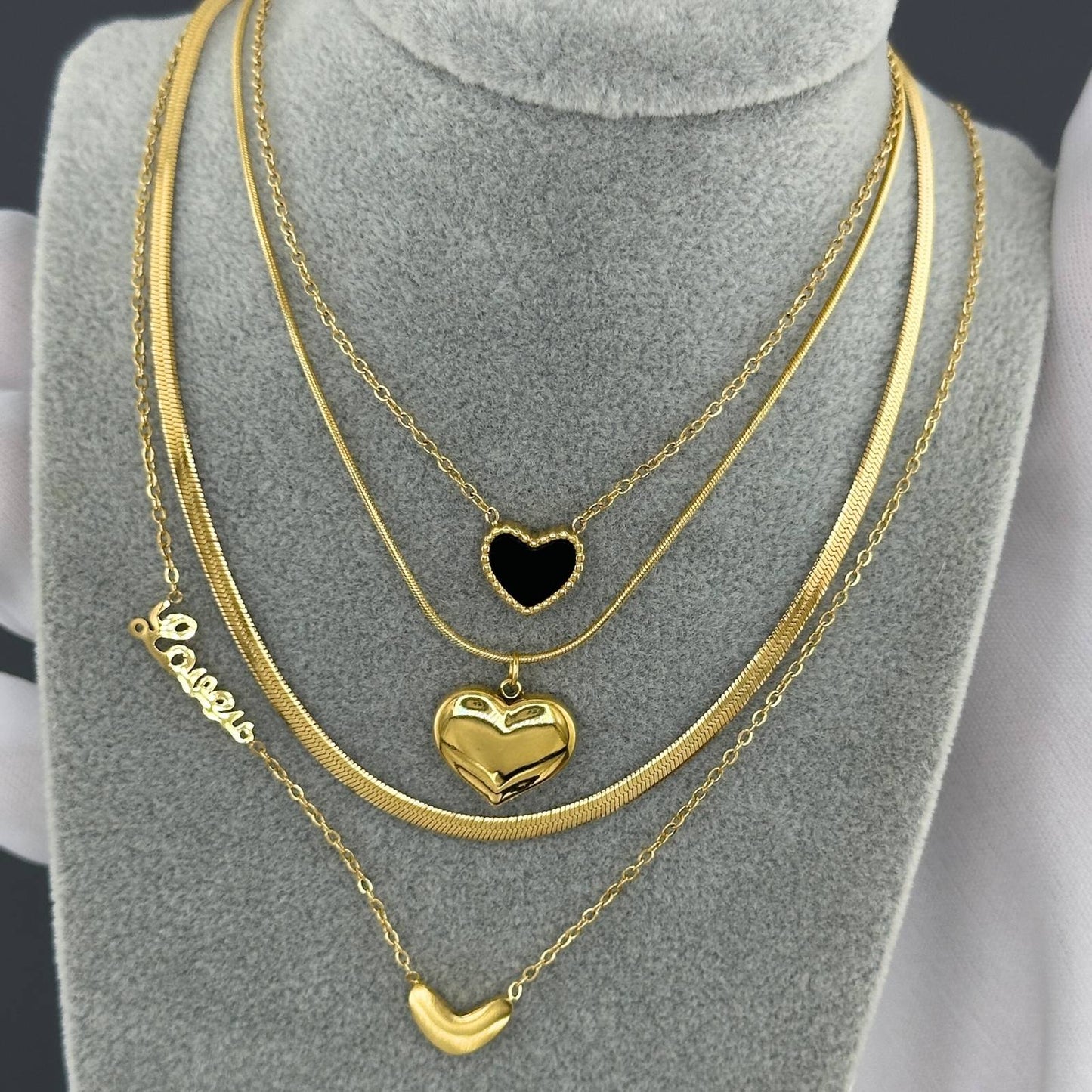 18K gold plated Stainless steel Hearts necklace, Intensity