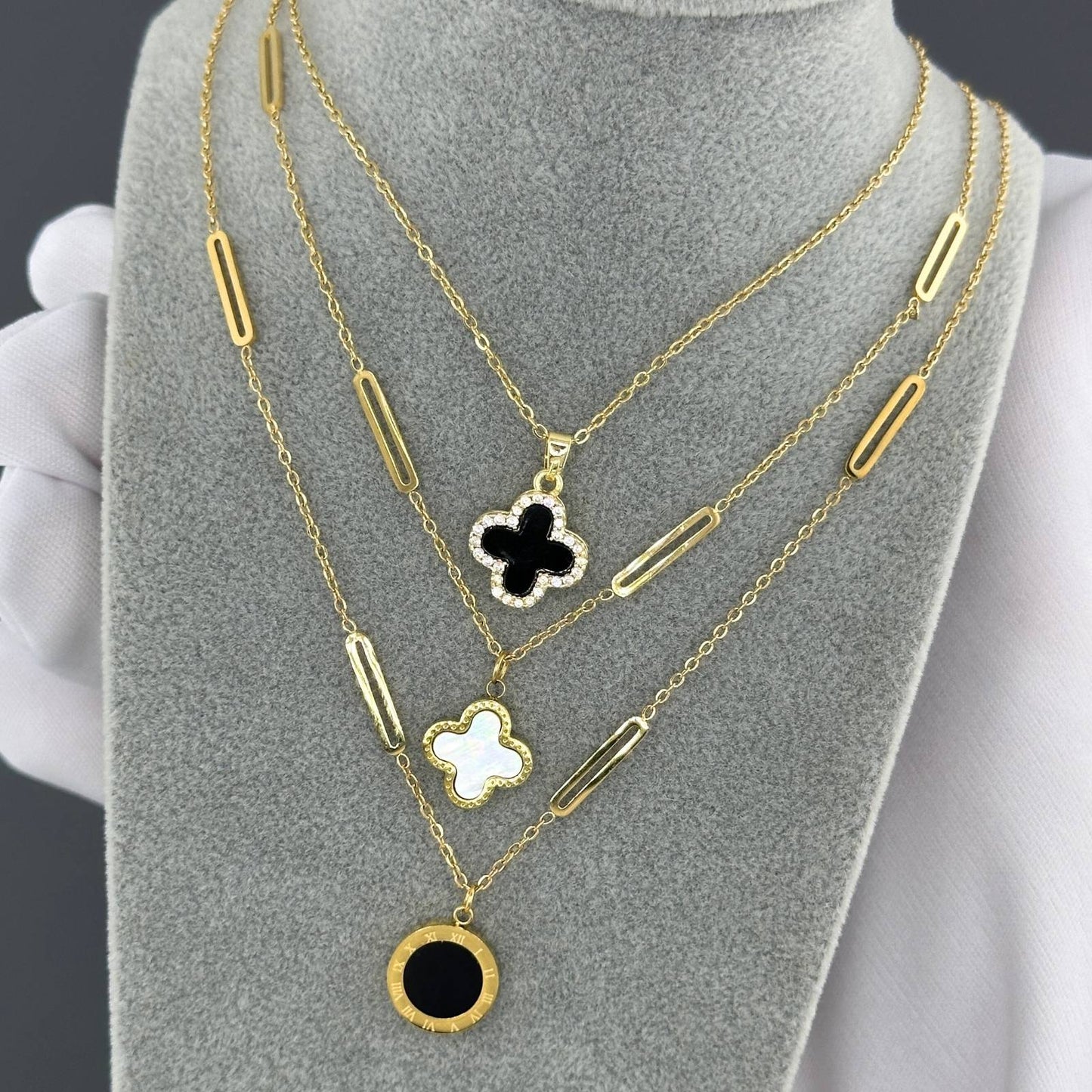 18K gold plated Stainless steel Four-leaf clover necklace, Intensity