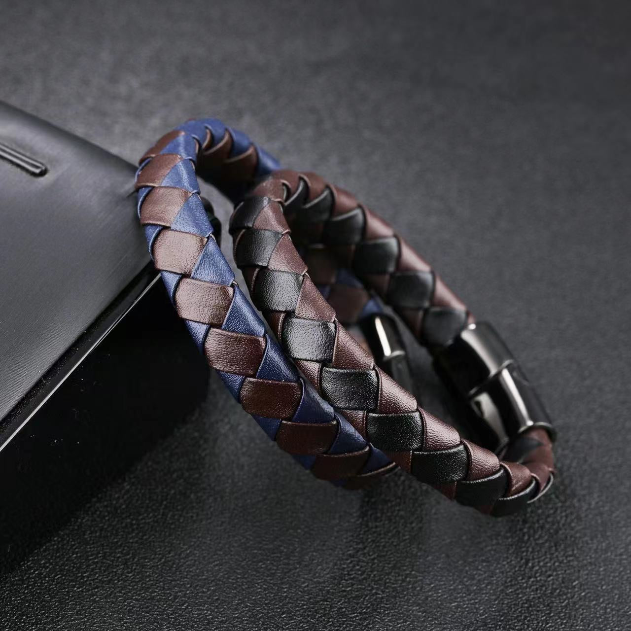 Leather bracelet