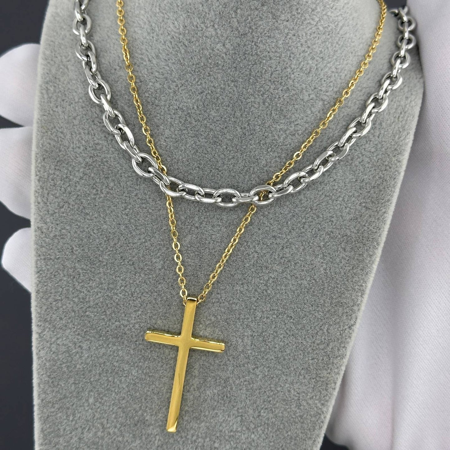 18K gold plated Stainless steel Crosses necklace, Intensity