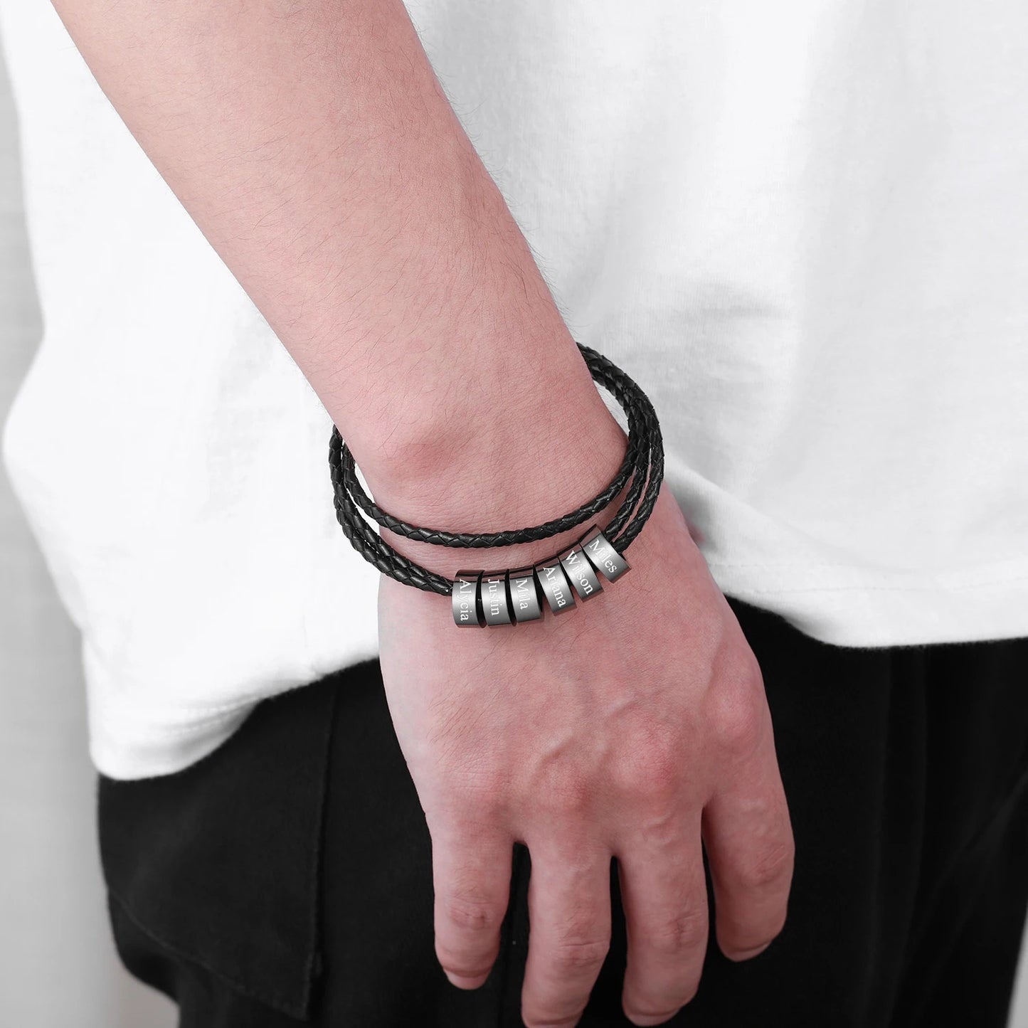 Leather bracelet
