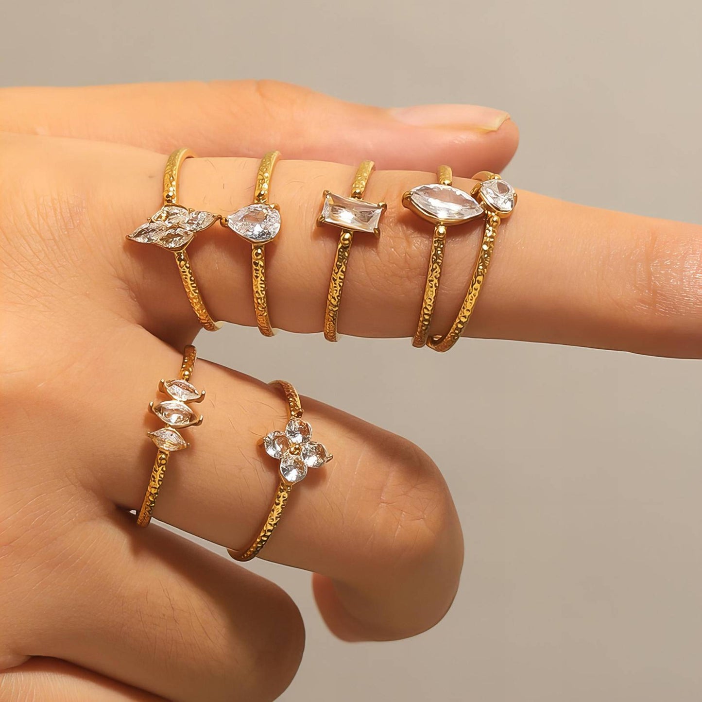 18K gold plated Stainless steel Flower finger ring, Intensity