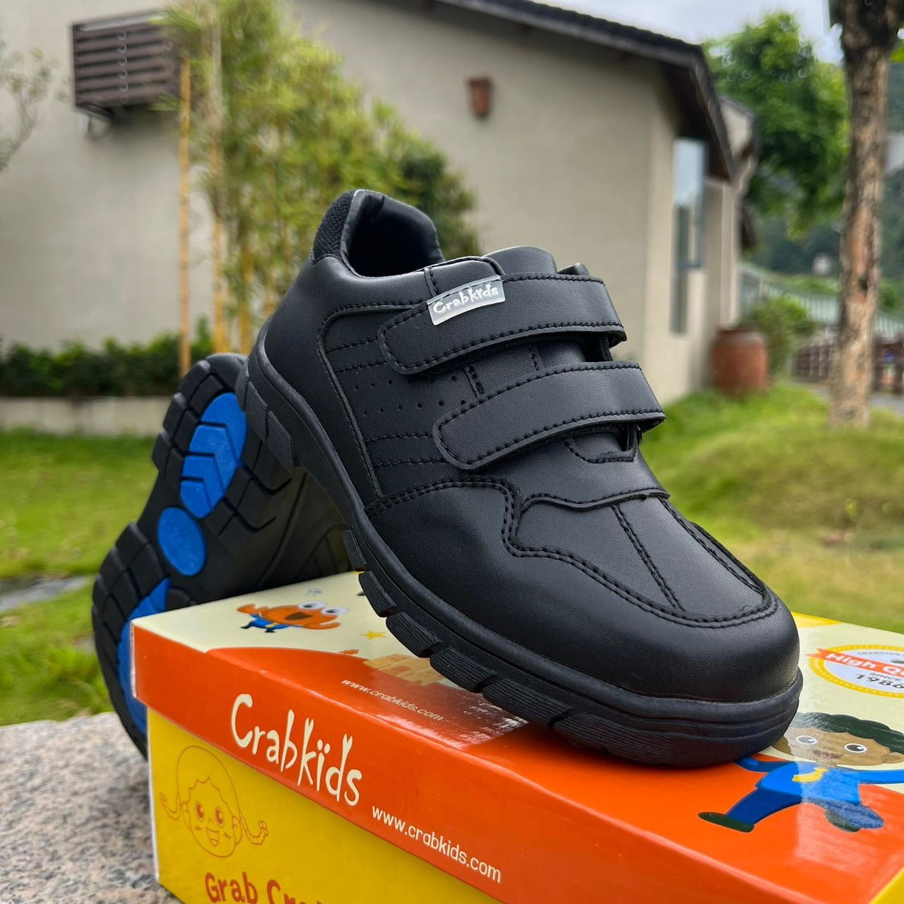 Crabkids boys school shoes