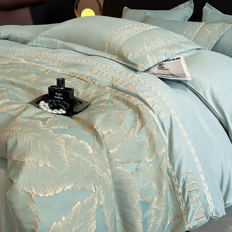 Luxurious duvet set