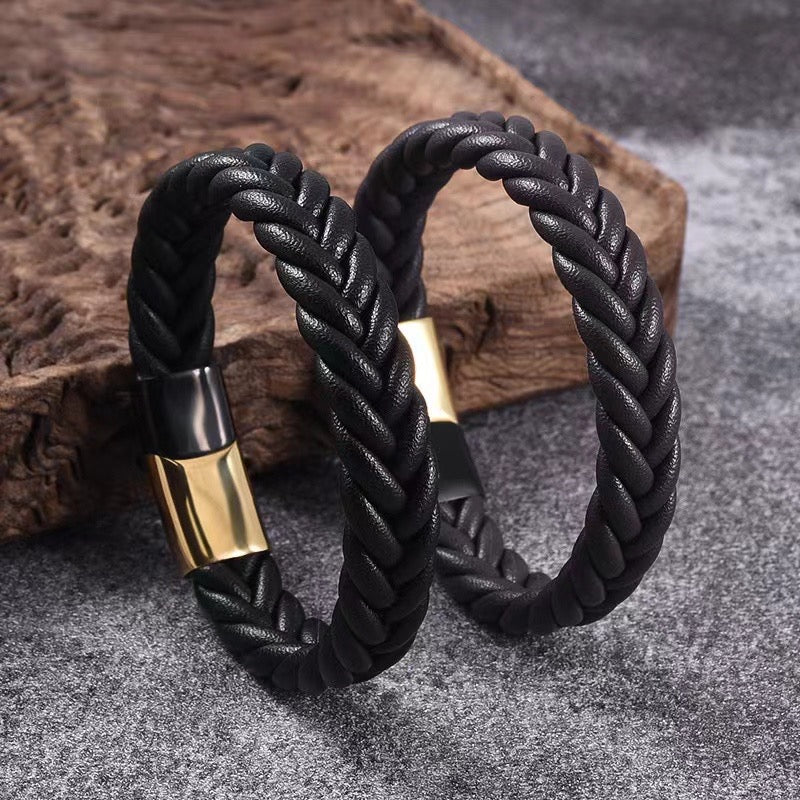 Leather bracelet