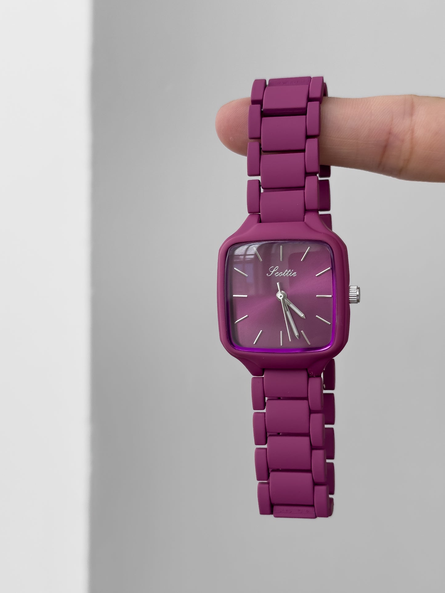 Timid Purple Scottie wrist watch